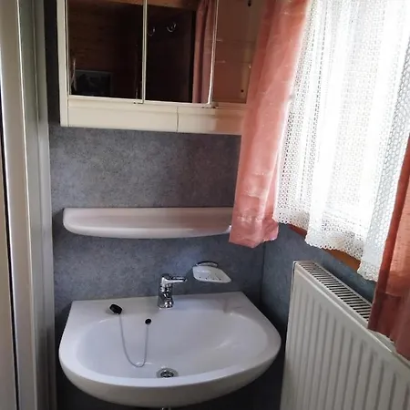 Hutte Andrea Dağ evi